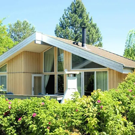 Semesterbostad Mit Sauna Im Mirow