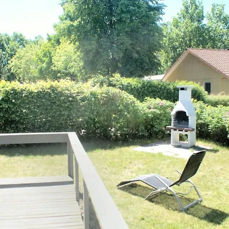 Mit Sauna Im Mirow Semesterbostad *