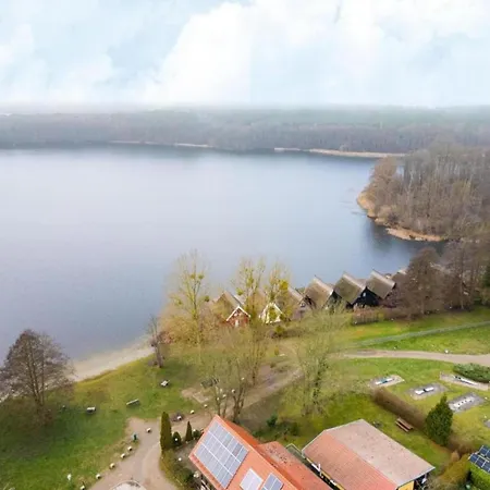 Mit Sauna Im Mirow Semesterbostad *