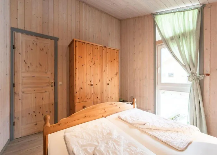 Mit Sauna Im Mirow בית נופש *